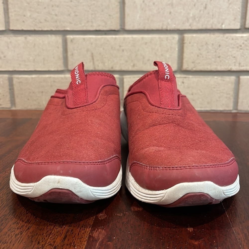 Vionic Micro Suede Adell Burgundy Sneakers Slides Slip Ons - Picture 2 of 5